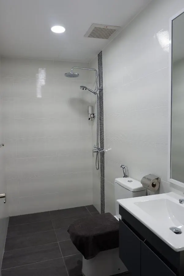 FLYPOD Hotel Kota Kinabalu